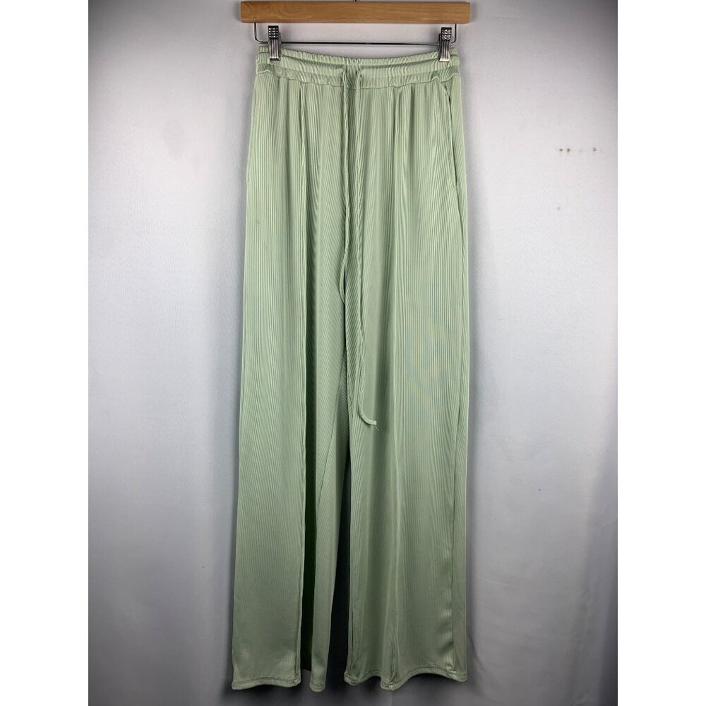 Women’s Katch Me Sage Green Ribbed Pants Size M